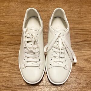 Gucci white sneakers
